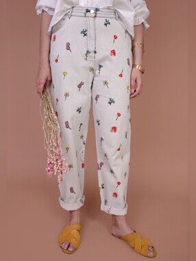 Meadows Begonia Floral Embroidered High Rise Jeans Size 30